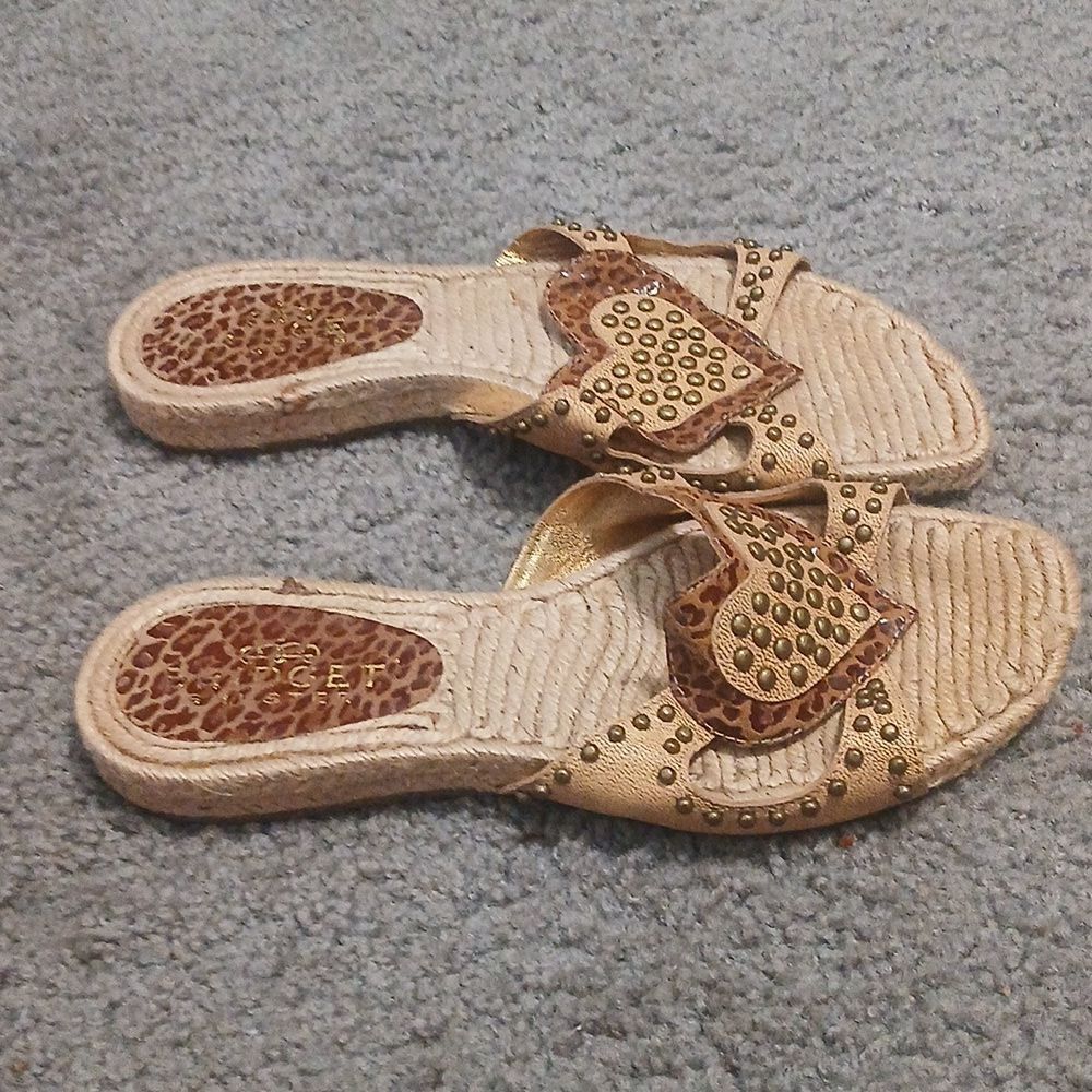 Bridget Shuster  tan cheetah heart slides sandals  Sz 8 EUC - Picture 6 of 11